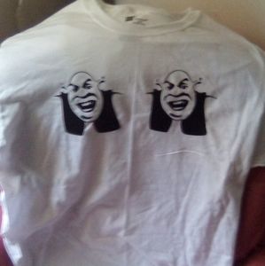 Large t-shirt with shrek desighn, 100%cotton, custom made